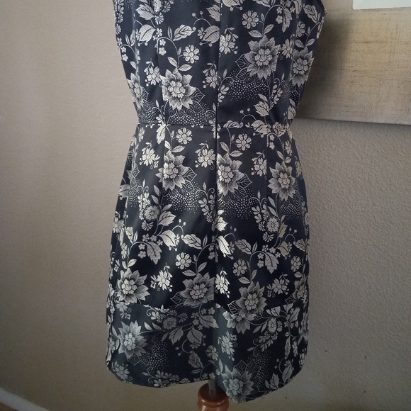 Rampage Y2K Floral Dress - Picture 6 of 9